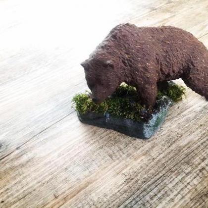 Grizzly Statue