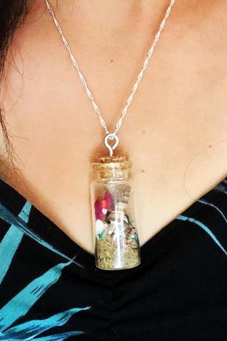 Beach in a Bottle Necklace, Message in a Bottle, Sea Glass Decor, Sea Glass Necklace, Seaglass, Gift for Girlfriend, Bff Gift, Bff necklace